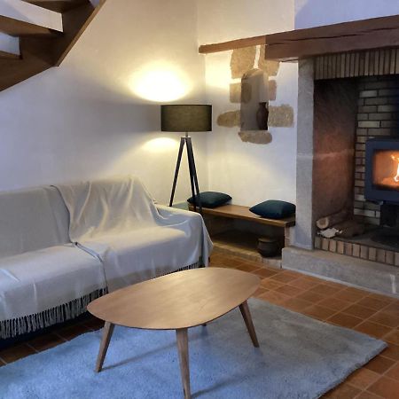 La Maisonnette Des Champs Pierre-Buffiere Экстерьер фото